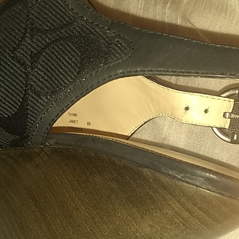 Coach Signature Wedges - Picture 4 of 4